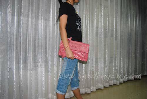 Balenciaga 084857 Pink Giant City Whipstitch Clutch Leather Handbag