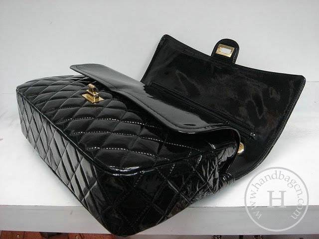 Chanel 1113 Black patent leather handbag with Gold hardware - Click Image to Close