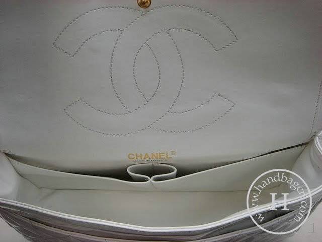 Chanel 1113 White patent leather handbag with Gold hardware - Click Image to Close