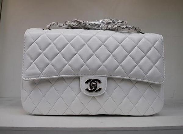 Chanel 1113 White lambskin replica leather handbag with Silver hardware