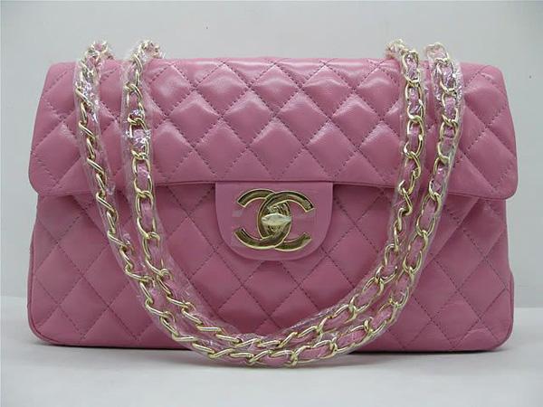 Chanel 1114 Pink lambskin leather handbag with gold hardware