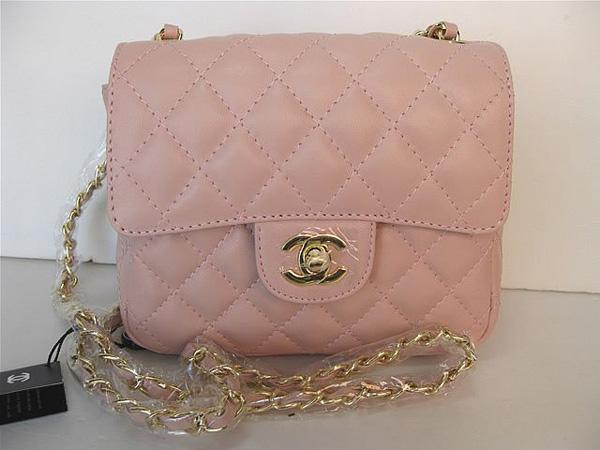 Chanel 1115 replica handbag Pink lambskin leather with Gold hardware