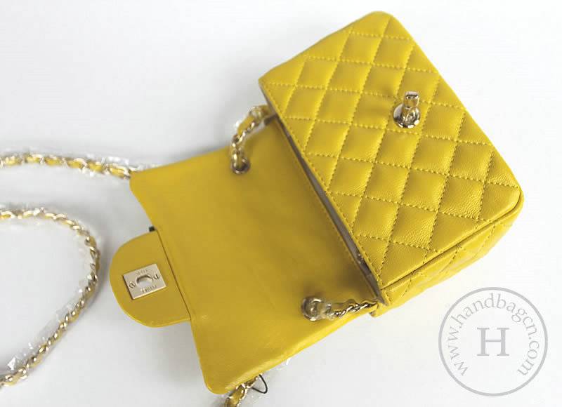 Chanel 1115 replica handbag Yellow lambskin leather with Gold hardware - Click Image to Close
