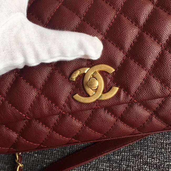 Chanel 92991 Red caviar leather with Gold hardware