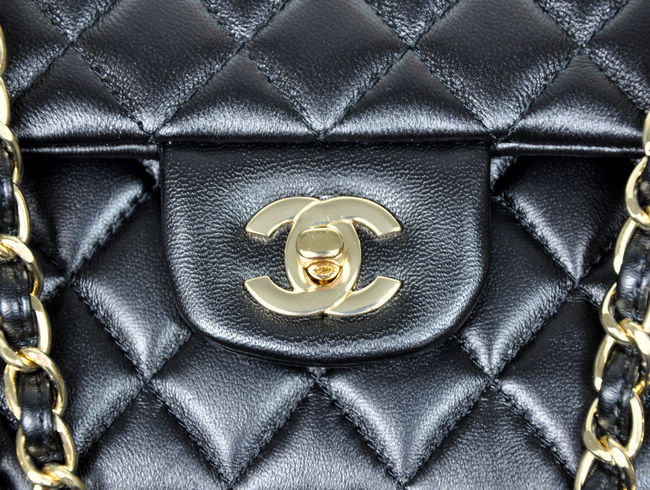 Chanel 1112 Classic 2.55 Black Lambskin Leather With Gold Hardware