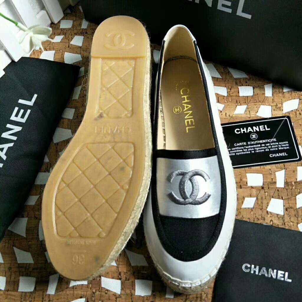 2019 NEW Chanel Real leather shoes Chanel 102601 silver - Click Image to Close