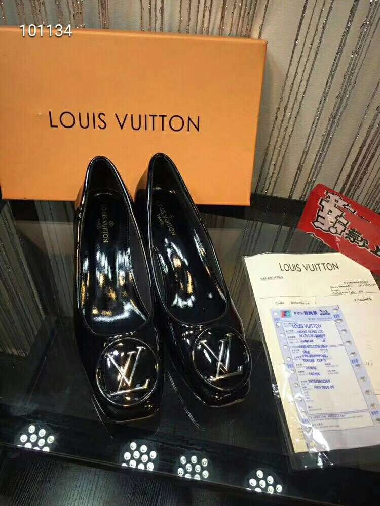 2019 NEW Louis Vuitton Real leather shoes LV101134black - Click Image to Close