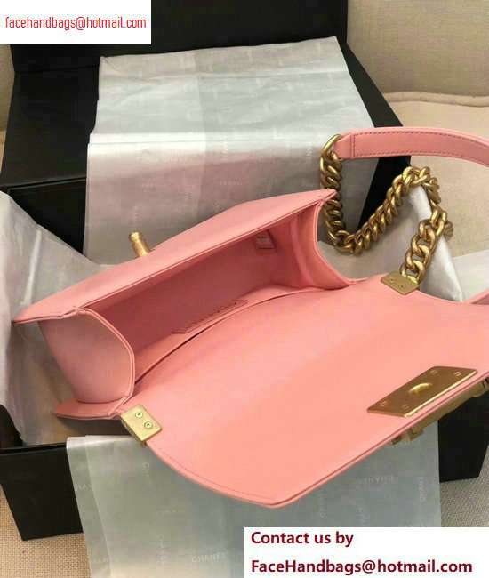 Chanel Calfskin and Gold-Tone Metal Small Boy Flap Bag Pink 2020 - Click Image to Close