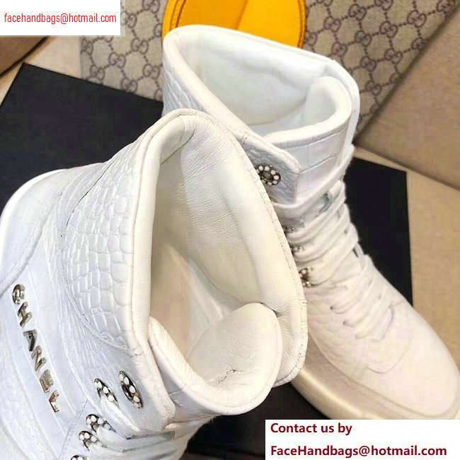 Chanel Crocodile Embossed Calfskin Sneakers G35079 White 2020