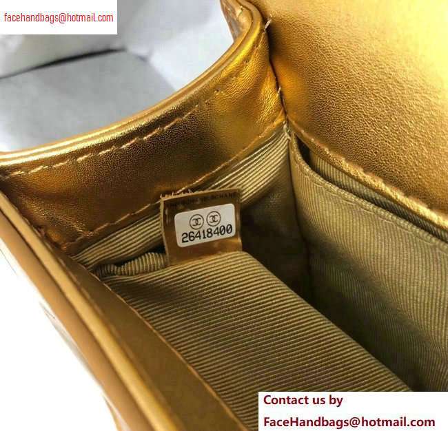 Chanel Graffiti Crocodile Embossed Printed Boy Flap Medium Bag Gold 2020