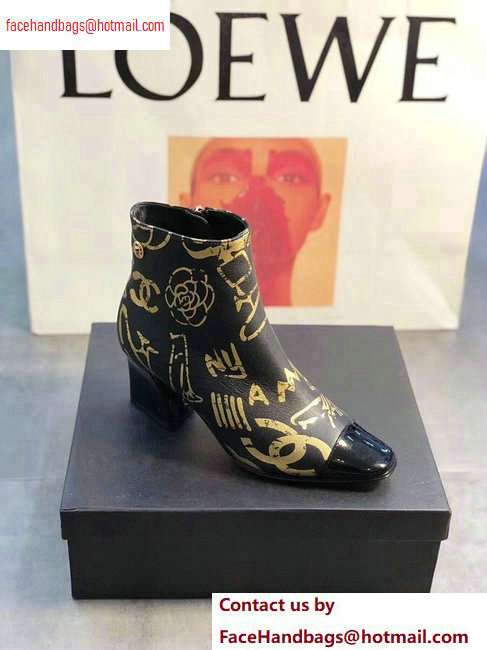 Chanel Printed Lambskin and Patent Calfskin Ankle Boots G35073 2020 - Click Image to Close