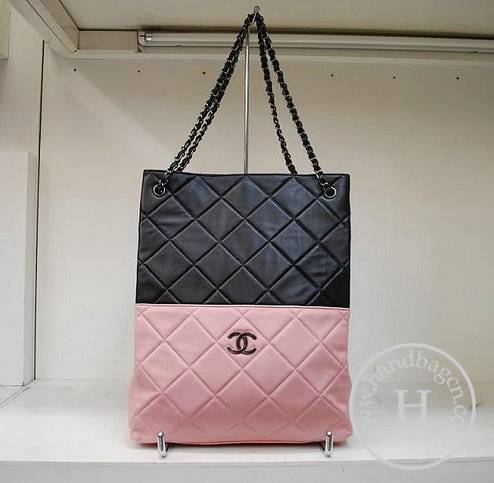 Chanel 239 Replica Handbag Black/Pink Lambskin Leather With Silver Hardware - Click Image to Close