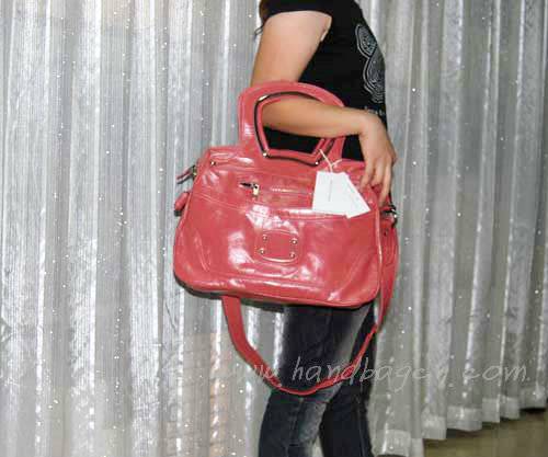 Balenciaga 2949 Pink Oil Leather Cutout Detail Medium Bag
