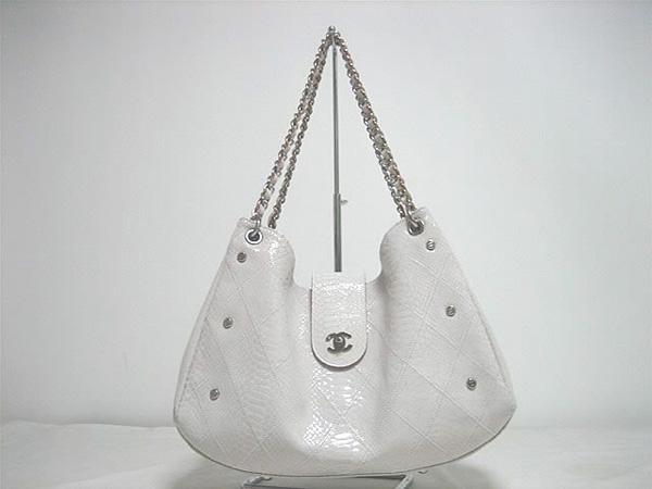 Chanel 335539 Replica Handbag White Snakeskin Leather With Silver Hardware
