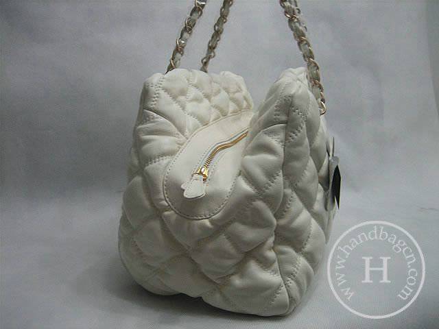 Chanel 35616 White lambskin leather handbag With Gold Hardware - Click Image to Close