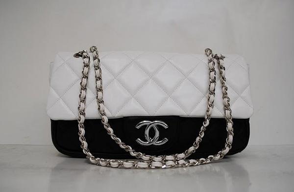 Chanel 35941 Replica Handbag White and Black Lambskin Leather With Silver Hardware