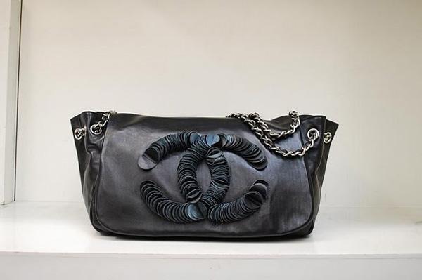 Chanel 35943 Replica Handbag Black Lambskin Leather With Silver Hardware