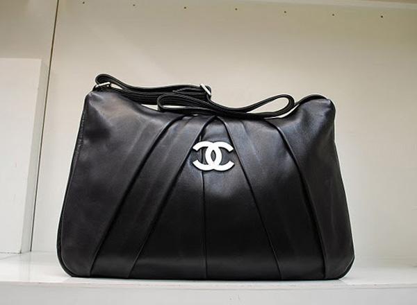 Chanel 35947 Replica Handbag Black Lambskin Leather With Silver Hardware