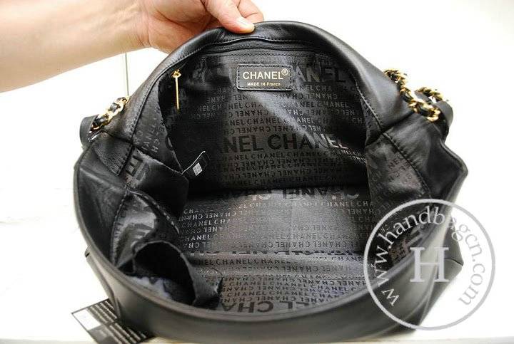 Chanel 35953 Replica Handbag Black Calfskin Leather With Gold Hardware - Click Image to Close