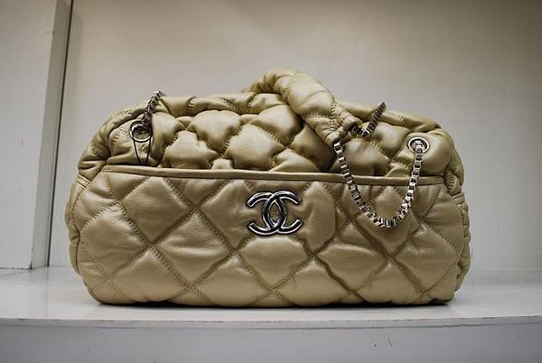 Chanel 35961 Knockoff Handbag Cream Lambskin Leather With Silver Hardware - Click Image to Close