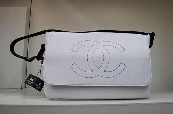 Chanel 35968 Replica White Fabric Messenger Handbag - Click Image to Close