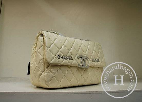 Chanel 35979 Replica Handbag Cream Lambskin Leather With Silver Hardware - Click Image to Close