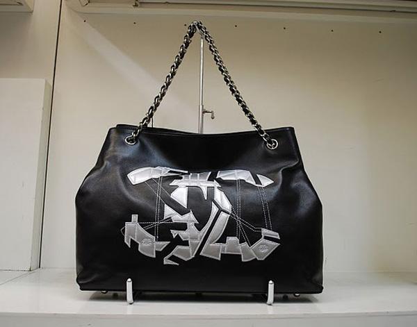Chanel 35992 Replica Handbag Black Silver Lambskin Leather With Silver Hardware - Click Image to Close
