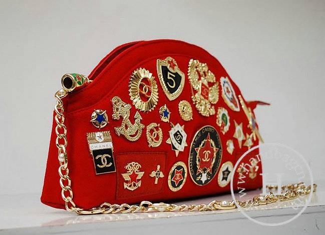 Chanel 36015 Red Wool Romanov Shoulder Bag - Click Image to Close