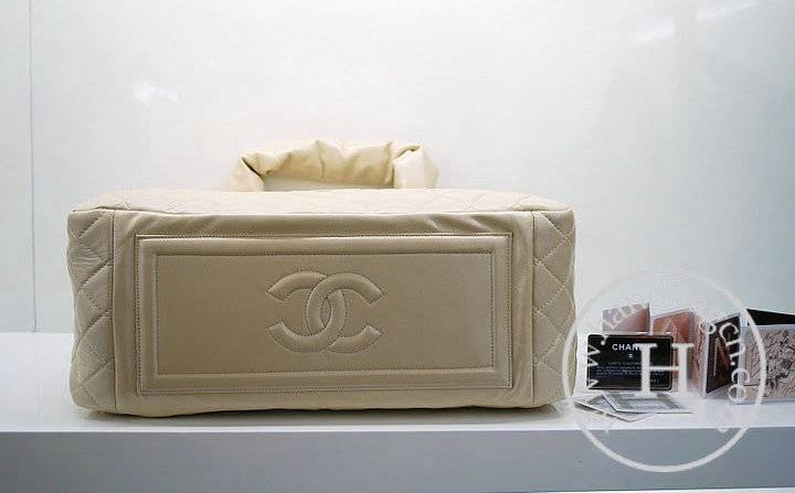 Chanel 36045 Cream Lambskin Coco Cocoon Bowling Knockoff Bag - Click Image to Close