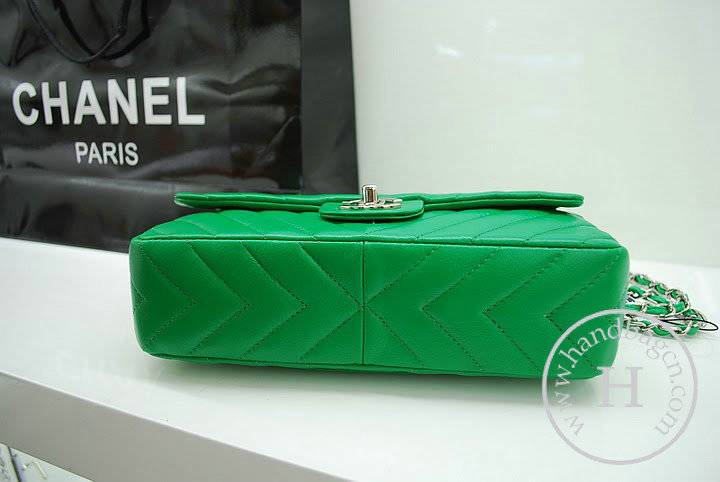 Chanel 36068 Replica Handbag Green Lambskin Leather With Silver Hardware