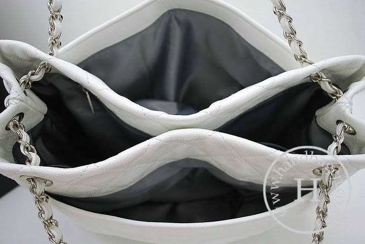 Chanel 36082 Designer Handbag White Caviar Leather With Silver Hardware - Click Image to Close
