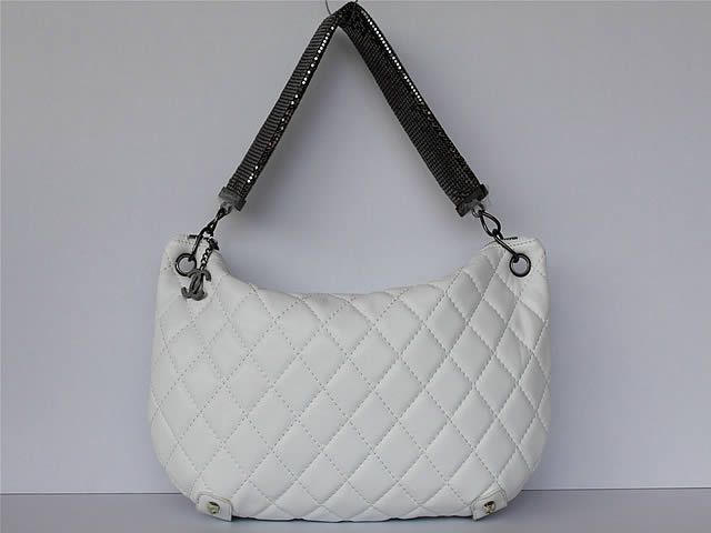 Chanel 46007 replica handbag Classic White lambskin leather with Silver hardware
