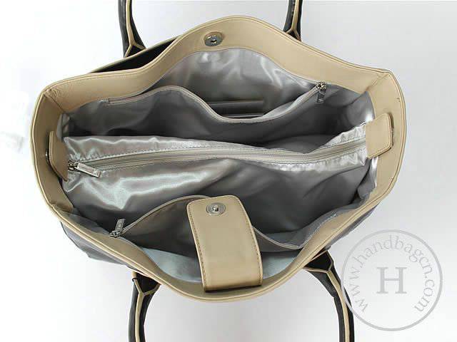 Chanel 46174 Replica Handbag Black Lambskin Leather With Silver Hardware