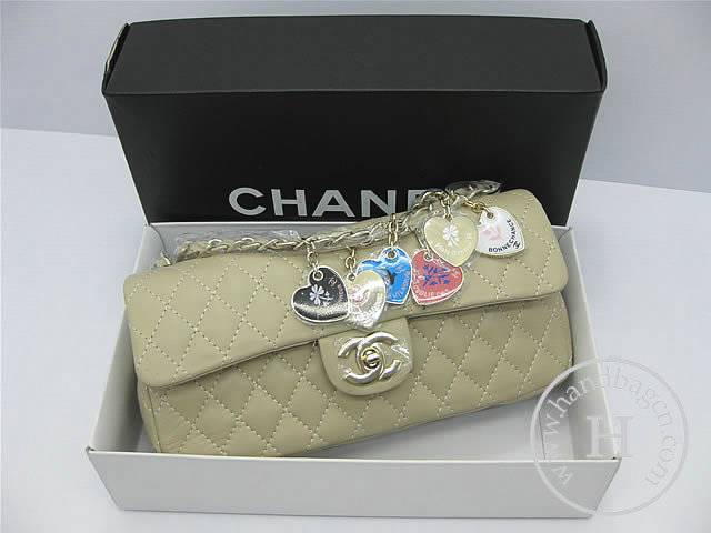 Chanel 46513 replica handbag Classic Apricot lambskin leather with Gold hardware