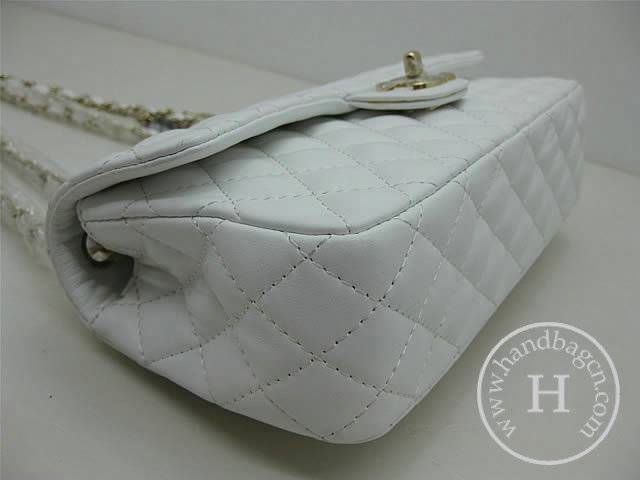Chanel 46513 replica handbag White lambskin leather with Gold hardware