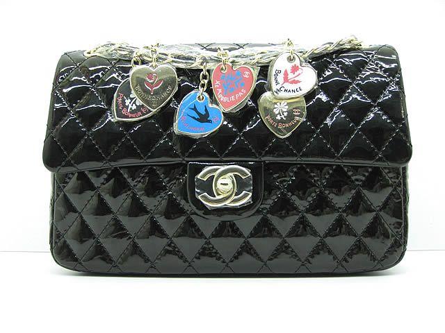 Chanel 46514 replica handbag Classic Black patent leather with Gold hardware Chanel 46514 replica handbag Classic Black patent leather with Gold hardware