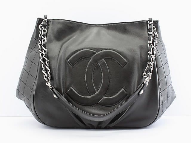Chanel 46730 replica handbag Classic black lambskin leather with Silver hardware - Click Image to Close