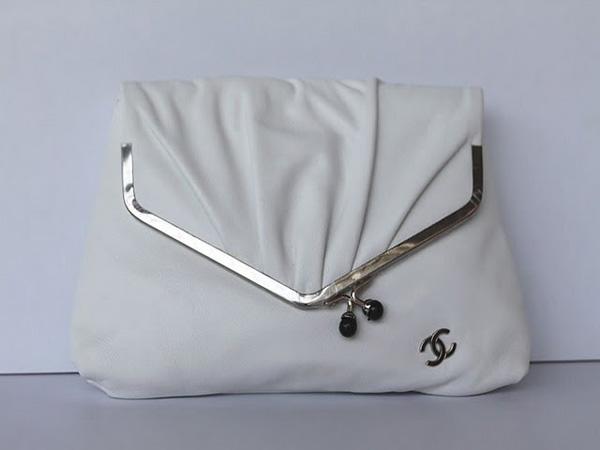 Chanel 47563 Replica Handbag White Lambskin Leather With Silver Hardware