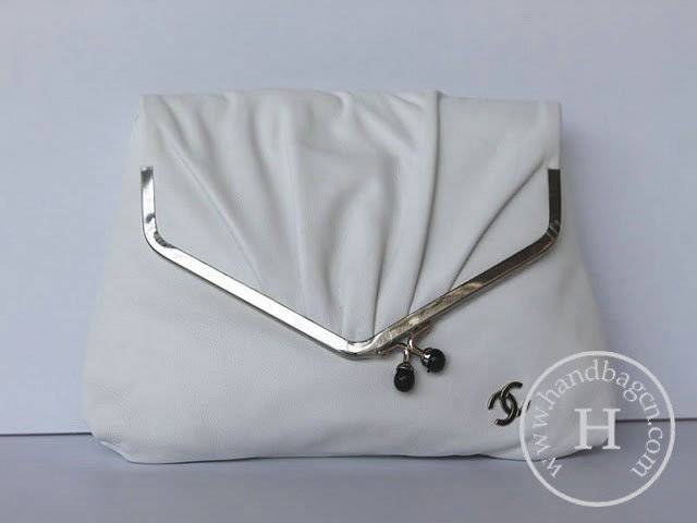 Chanel 47563 Replica Handbag White Lambskin Leather With Silver Hardware - Click Image to Close