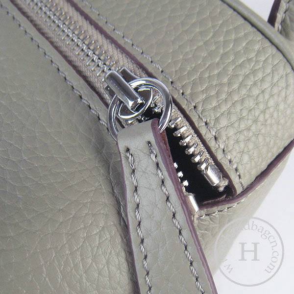 Hermes Lindy 34cm 6208 Khaki Calfskin Leather With Silver Hardware