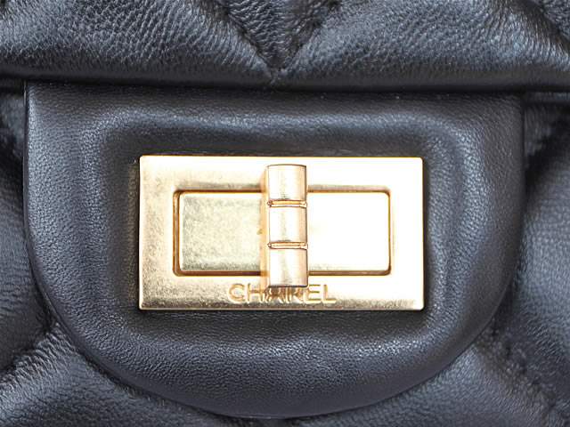 2012 New Arrival Chanel 37951 Black Lambskin Bag With Gold Hardware