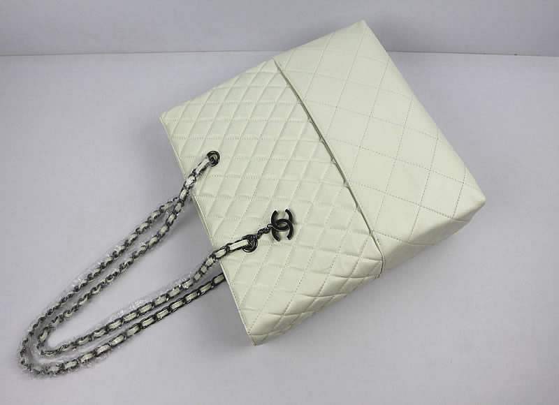 2012 New Arrival Chanel 49271 Cream Lambskin Bag - Click Image to Close