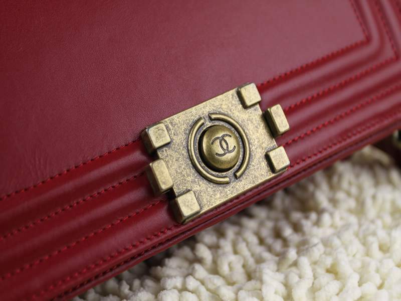 2012 New Arrival Chanel 66713 Le Boy Flap Shoulder Bag In Glazed Calfskin Red - Click Image to Close