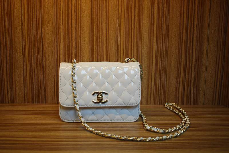 2012 New Arrival Chanel Spring Summer 2012 Patent mini Shoulder Bag A30164 White - Click Image to Close