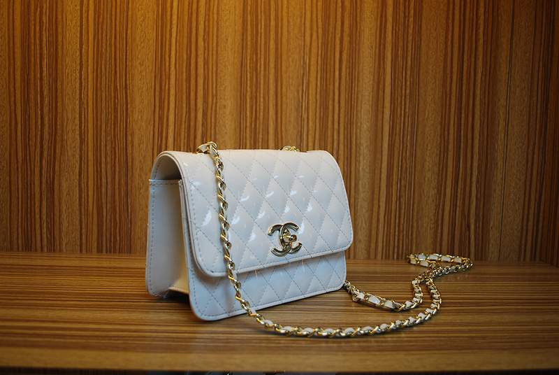 2012 New Arrival Chanel Spring Summer 2012 Patent mini Shoulder Bag A30164 White - Click Image to Close