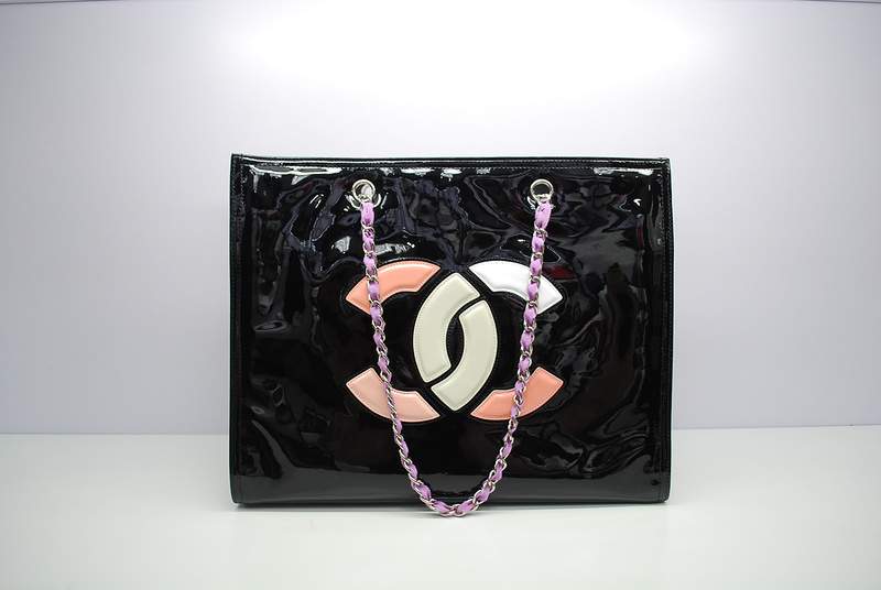2012 New Arrival Chanel Spring Summer 2012 Patent Leather Shoulder Bag A30165 Black - Click Image to Close