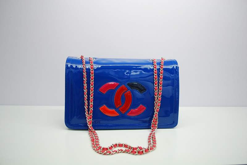 2012 New Arrival Chanel Spring Summer 2012 Patent Leather Shoulder Bag A30170 Blue