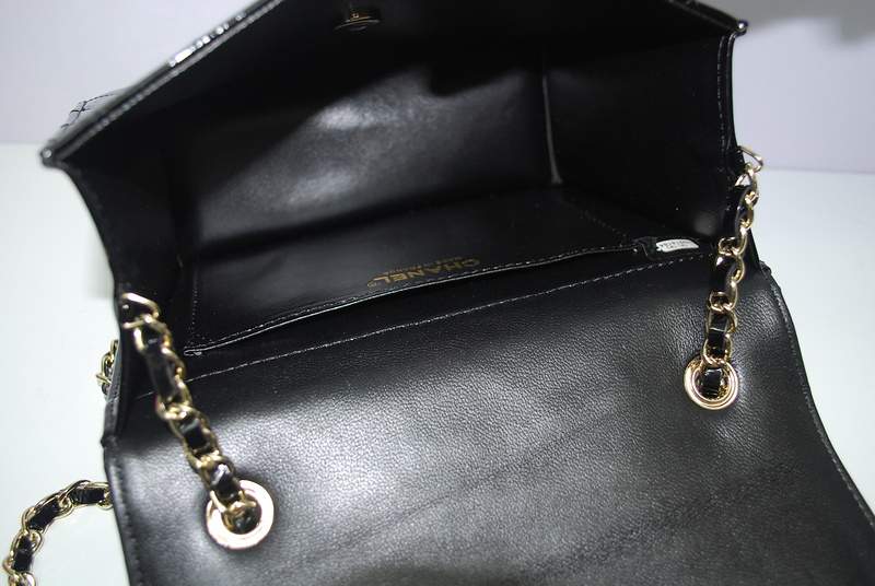 2012 New Arrival Chanel Spring Summer 2012 Patent Medium Shoulder Bag A30163 Black