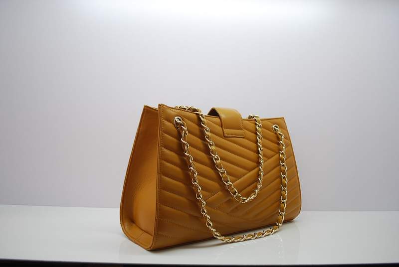 2012 New Arrival Chanel A30152 Gabrielle Lambskin Shoulder Bag Tan
