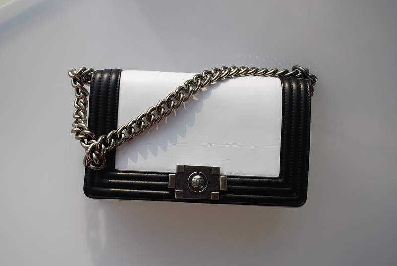2012 New Arrival Chanel A30157 White & Black Calfskin mini Le Boy Flap Shoulder Bag Silver
